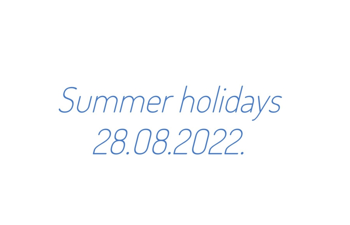 simona_antonovic_summer_holidays